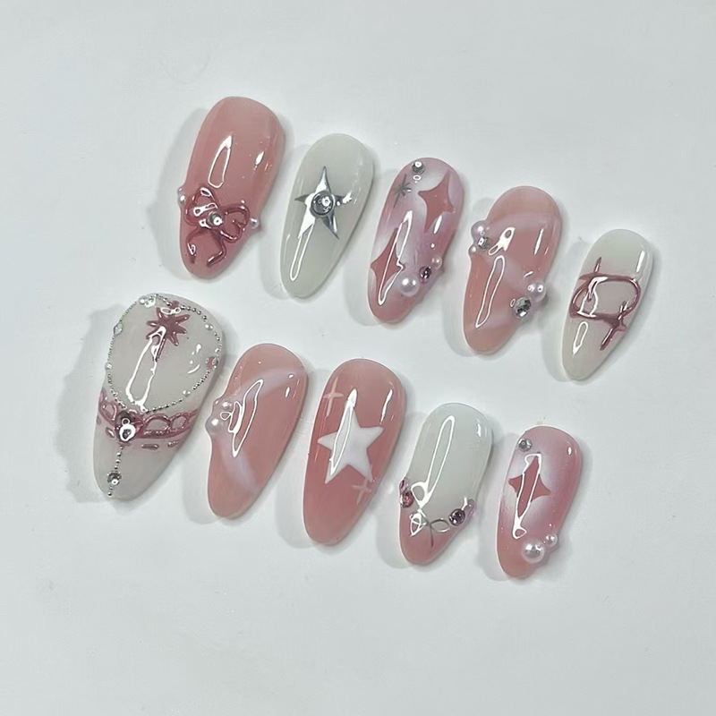 24Pcs Short Almond Nails Set F - Nail Art French recensione e prezzo
