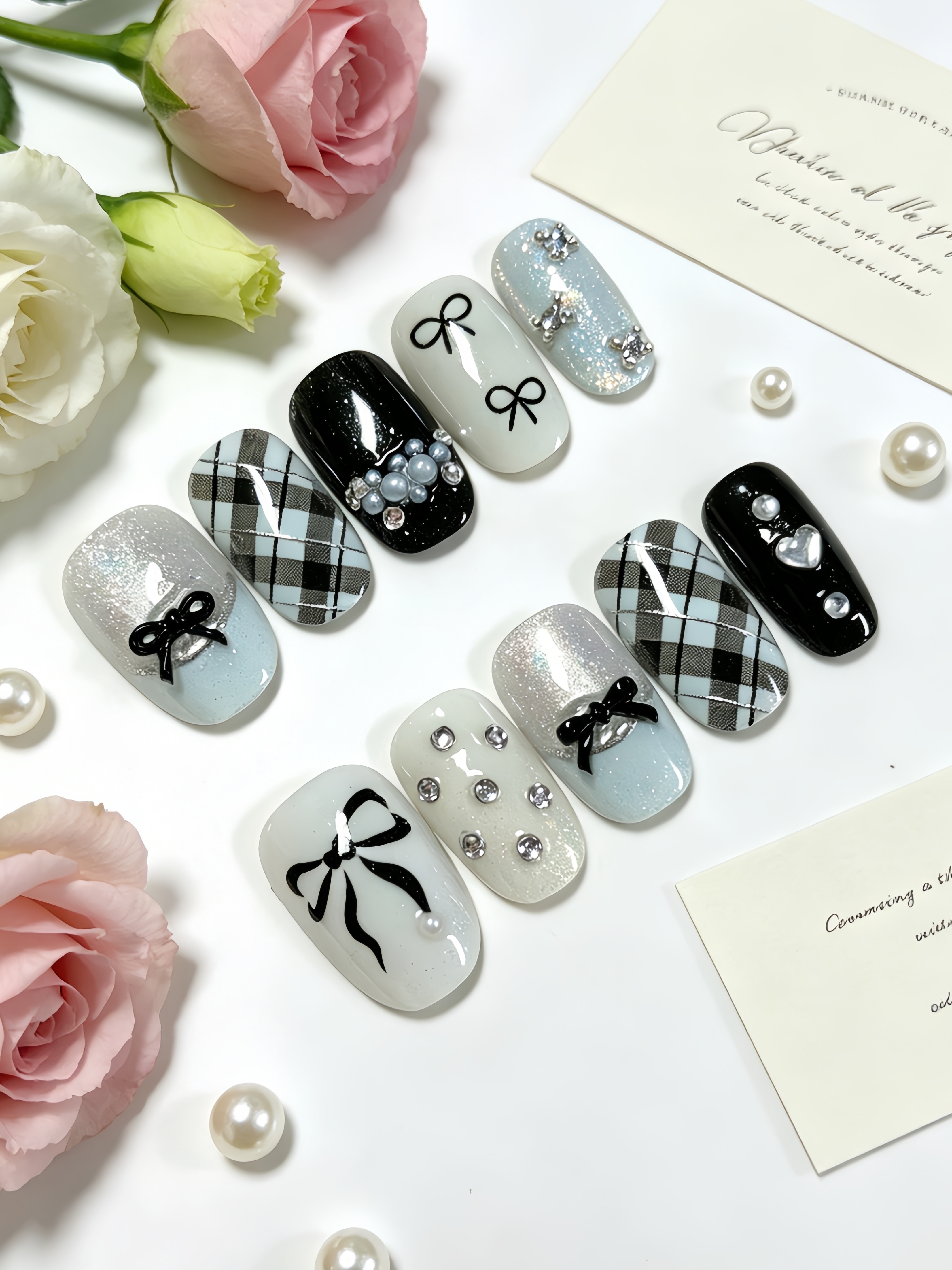 10 Short Oval-Shaped Press-On  - Nail Art Oval recensione e prezzo