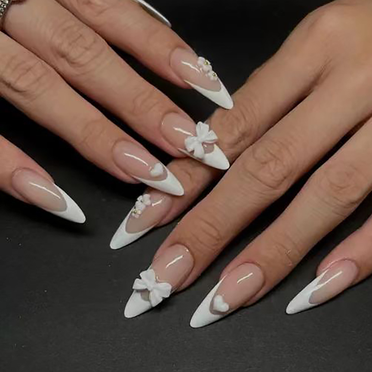 24pcs Fashion Rhinestone Press - Nail Art French recensione e prezzo