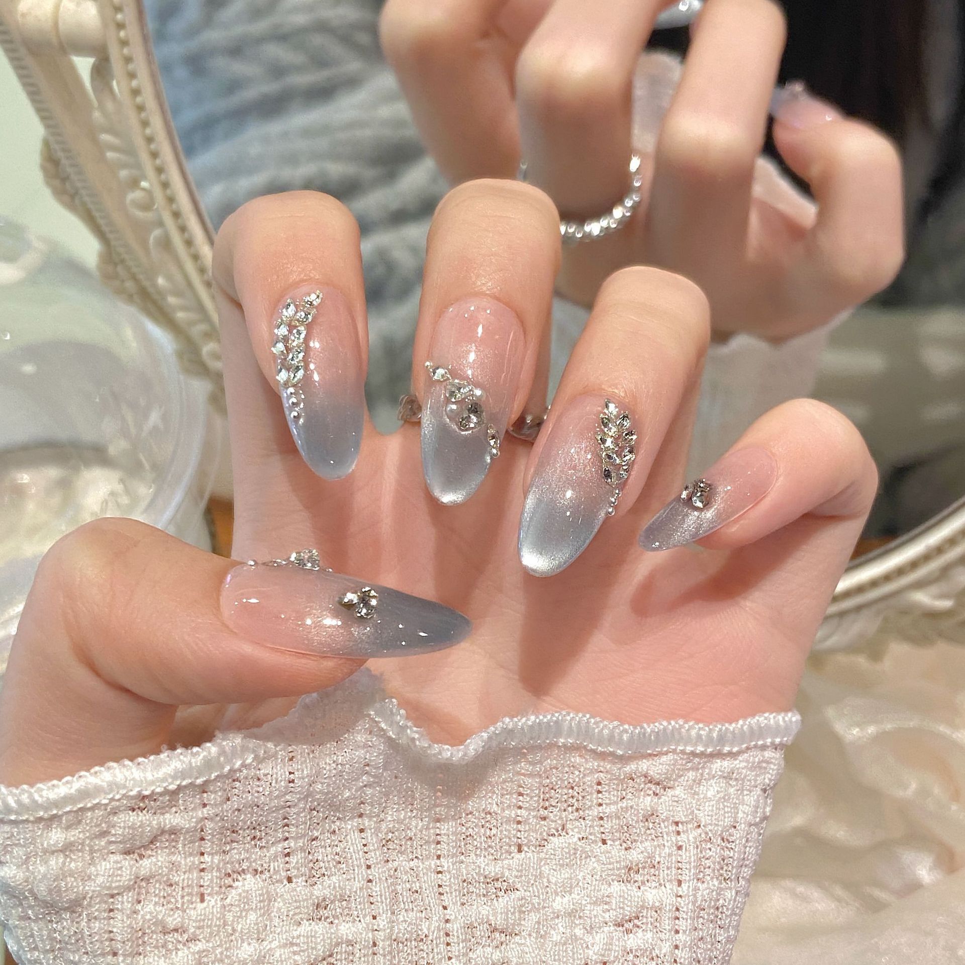 10pcs Pure Hand Pressed Medium - Nail Art Oval recensione e prezzo