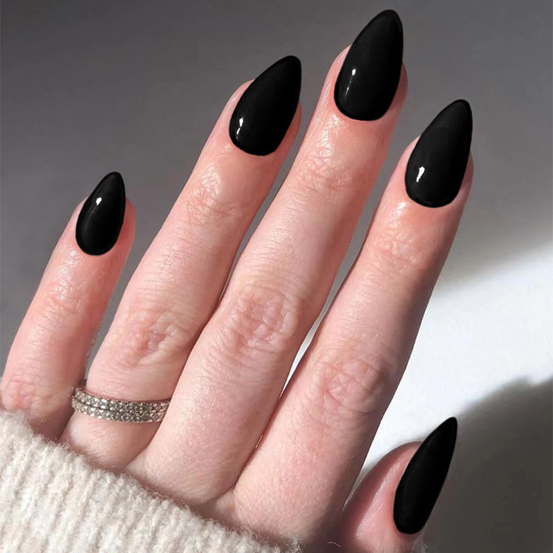 24pcs Solid Color False Nails  - Nail Art Red recensione e prezzo