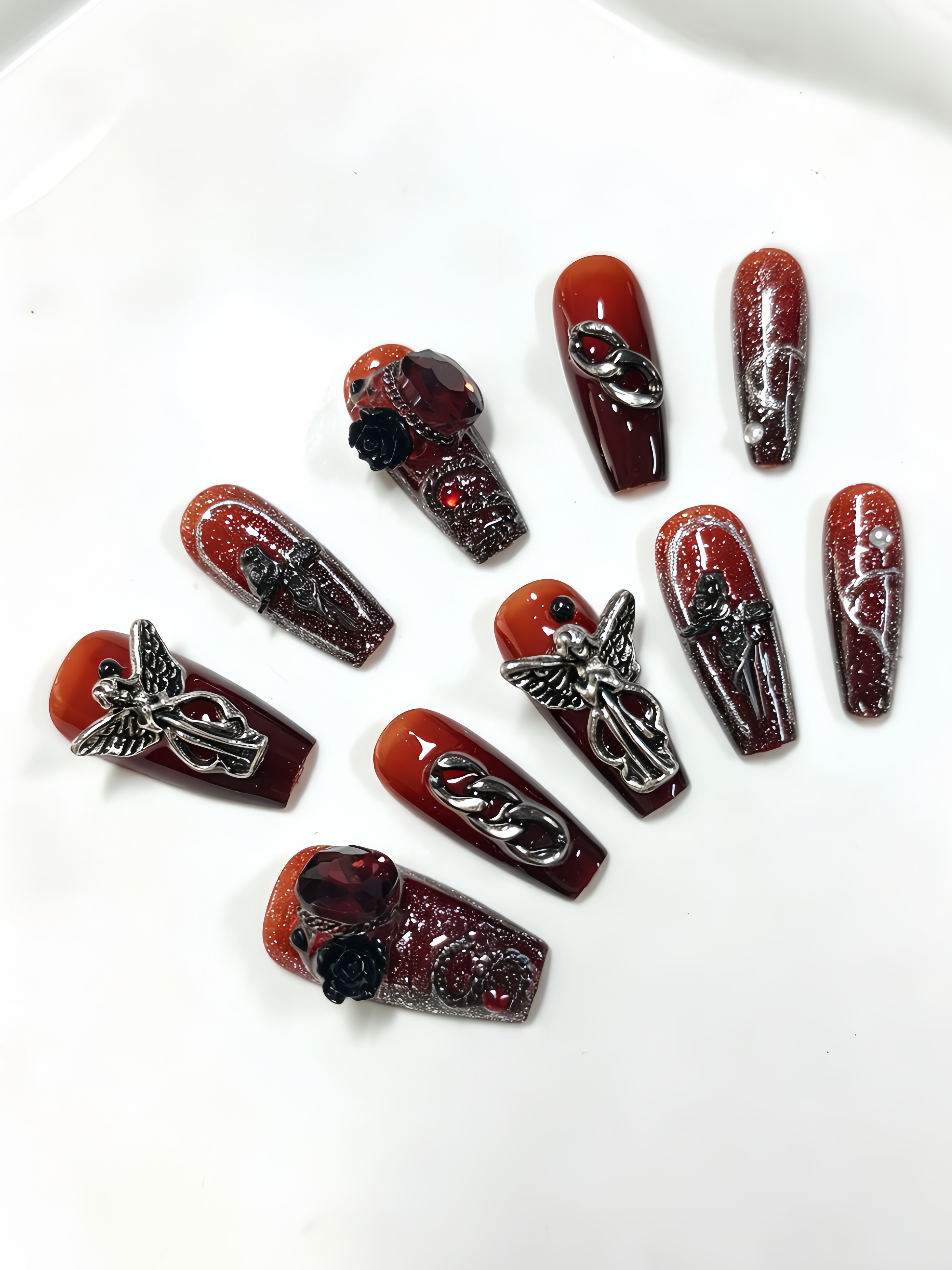 10 Medium-Sized Trapezoidal Pr - Nail Art Red recensione e prezzo