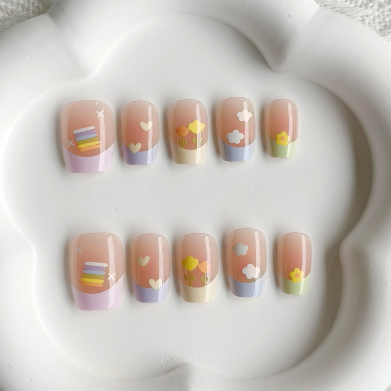 10Pcs Women Spring Fresh and D - Nail Art French Nails recensione e prezzo