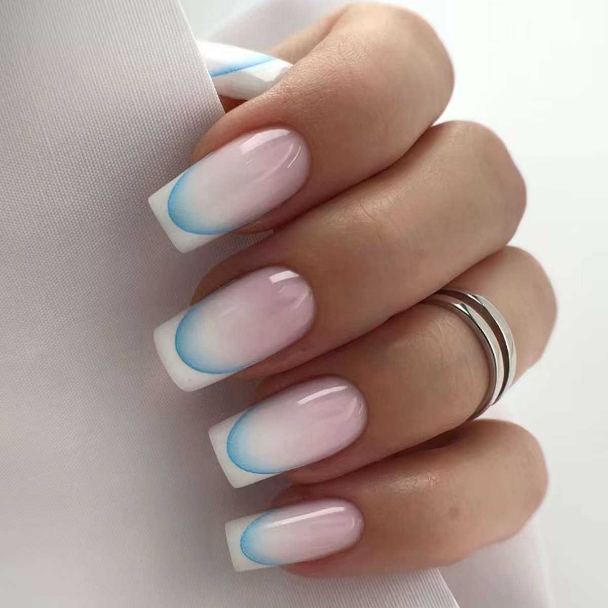 24pcs Finished Fake Nails Fren - Nail Art French recensione e prezzo