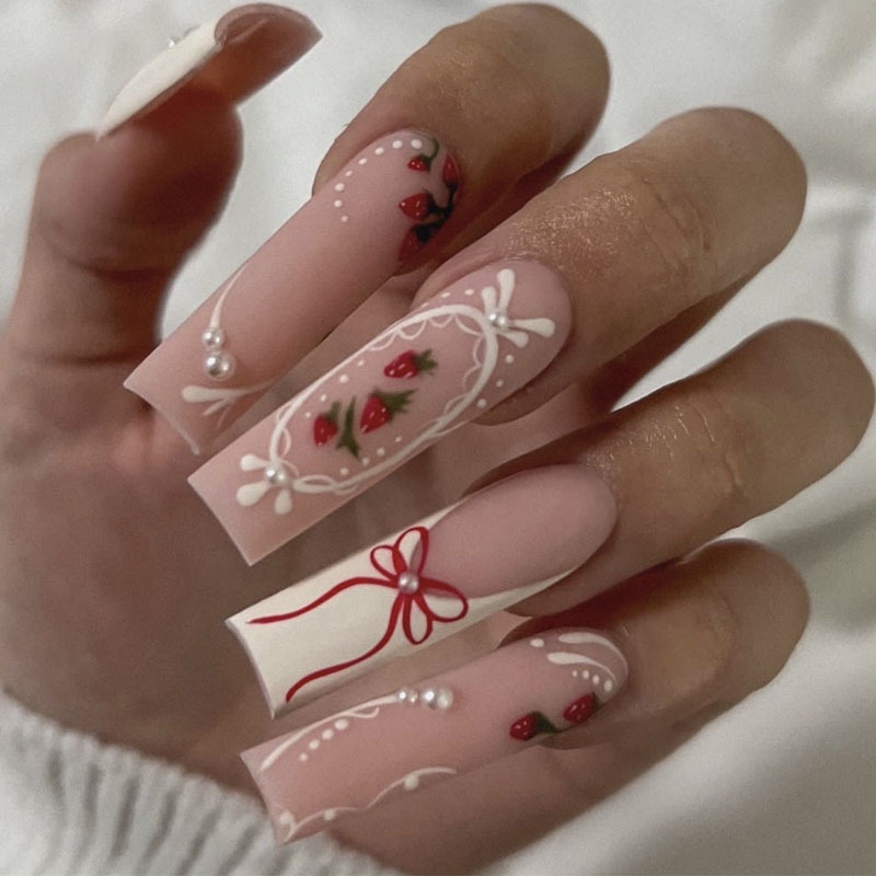24pcs Flower Press on Nails Ar - Nail Art French recensione e prezzo